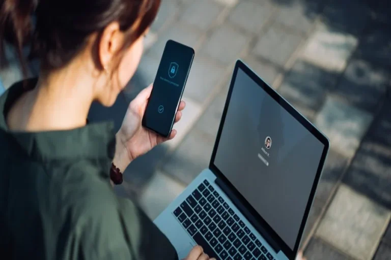 How to Take Charge of Your Digital Life and Stay Informed